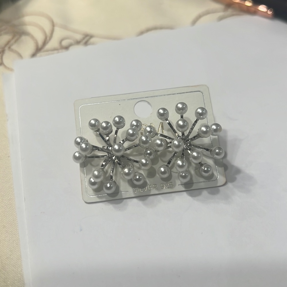 Earring